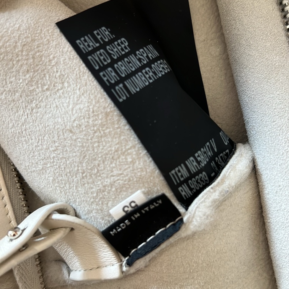 Miu Miu Wool Fur Seqiun Logo Bag - Picture 2 of 16